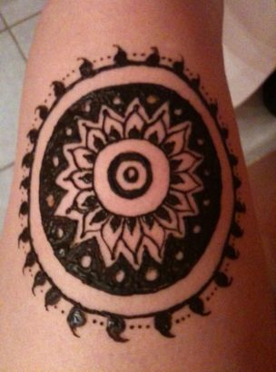 Leg Henna Tattoo Design